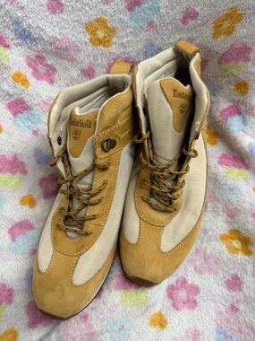 Timberland Wheat Suede & Cream Mesh Lace-Up Boots